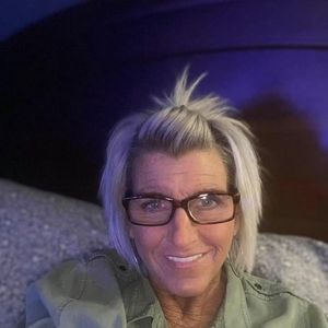 Meet your Posher, Tina